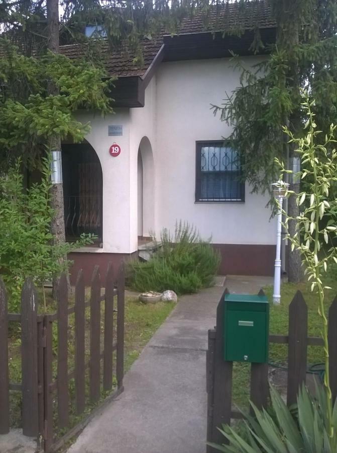 Zenith Apartman Gárdony Zewnętrze zdjęcie